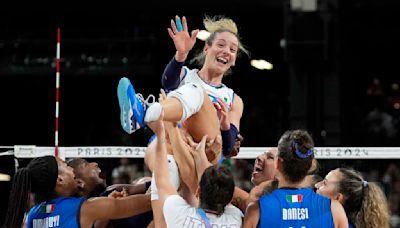 Italy beats defending champion US for gold in women's volleyball at Paris Olympics