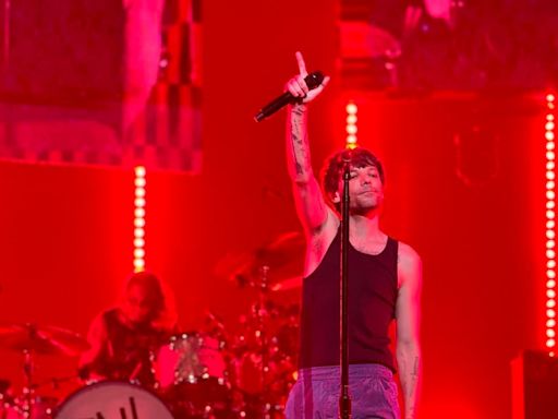 Louis Tomlinson deslumbra con su voz y energía musical en el Coliseo de Puerto Rico