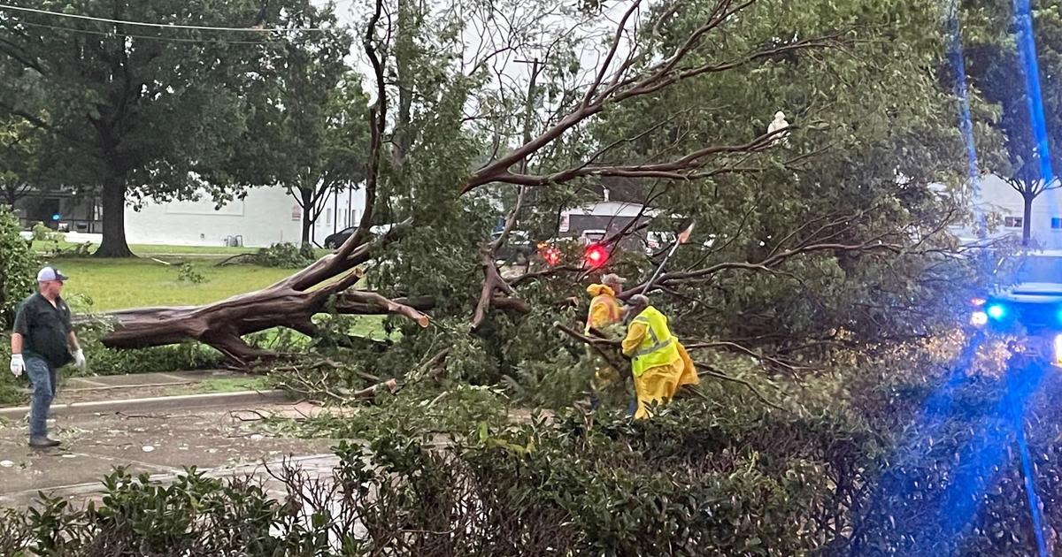 Oncor to restore power in North Texas "substantially" by Friday as storm cleanup continues