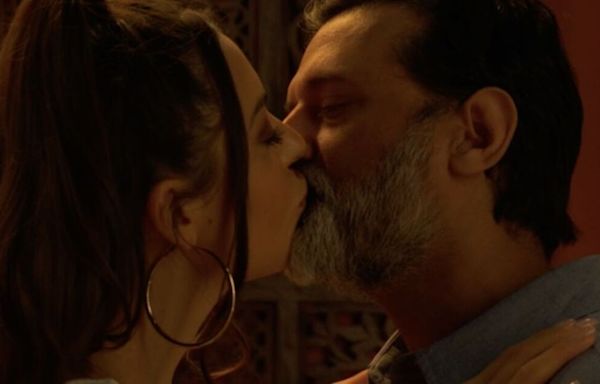 EastEnders fans distracted as they spot 'filthy' detail in Nish and Priya scene