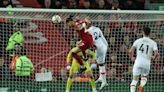 Liverpool vence com gol de Núñez; Manchester United bate Tottenham
