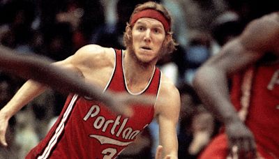 Remembering Bill Walton’s Basketball Career Through His SI Covers