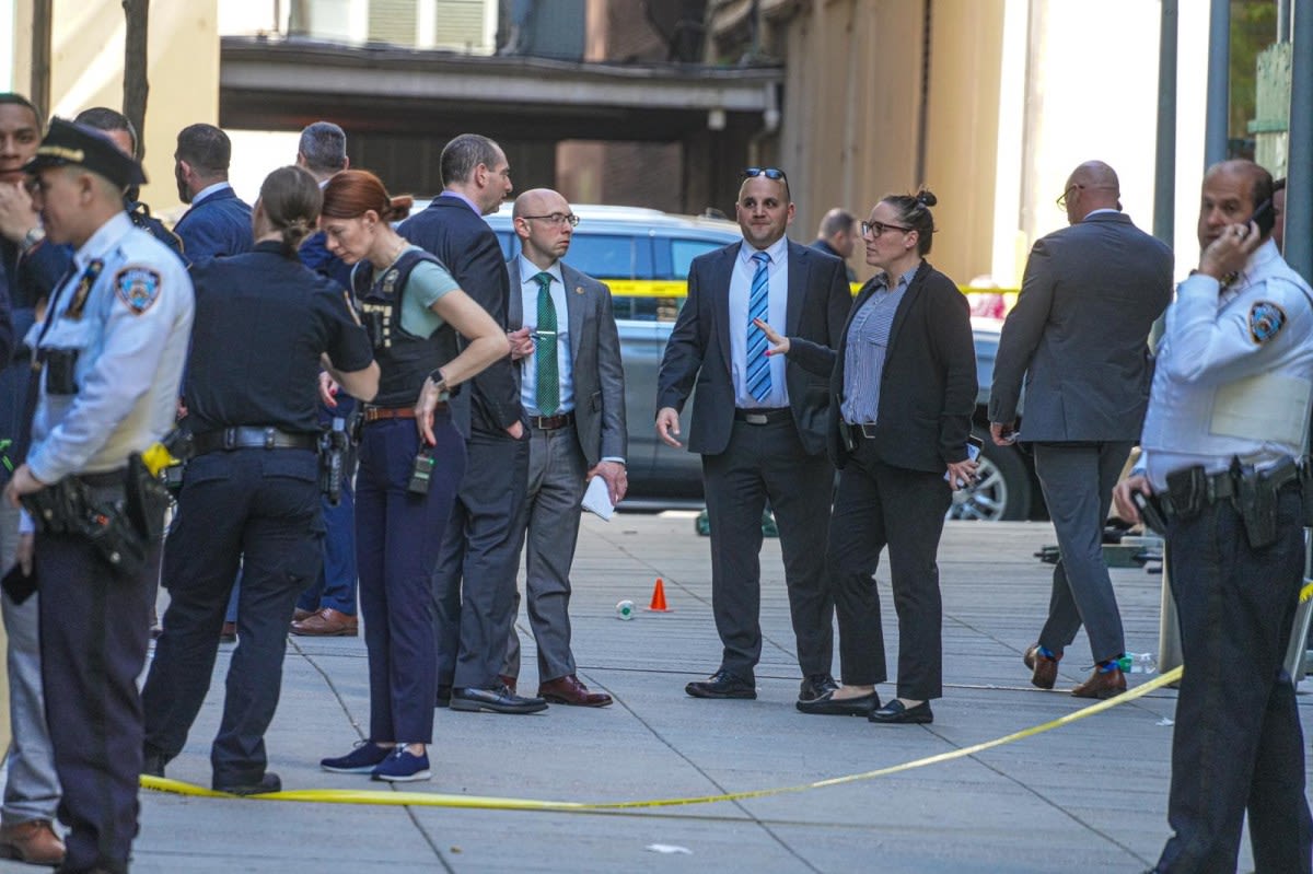 Teen in SoHo shot dead during dispute in broad daylight: police and sources | amNewYork