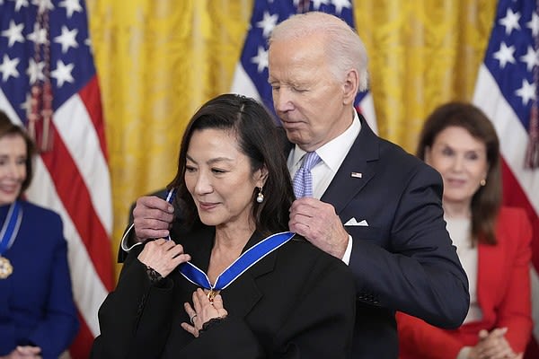 Biden awards Medal of Freedom | Arkansas Democrat Gazette