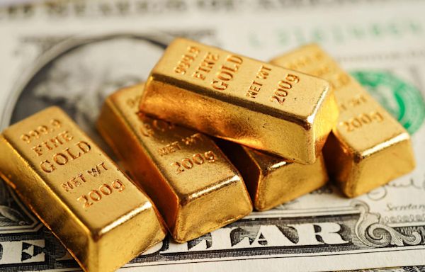 What will gold be worth by the end of 2024? Here's what some experts predict.