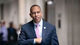 Hakeem Jeffries makes history as 1st Black party leader in Congress