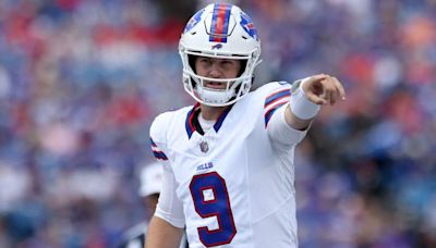 Former Bills QB’s Fiancée’s 3-Word Reply on if She’ll Miss Buffalo