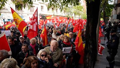 Demonstration in Madrid für Verbleib von Sánchez im Amt