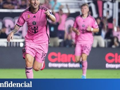 ¡Como si no se hubiera ido! Messi vuelve de una lesión y en cuatro minutos mete dos goles