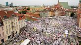 Polish farmers begin hunger strike over EU Green Deal