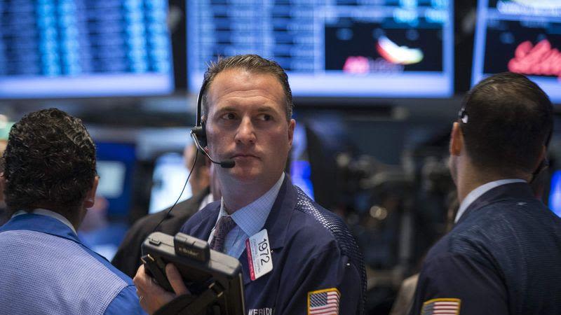 U.S. shares higher at close of trade; Dow Jones Industrial Average up 0.40%