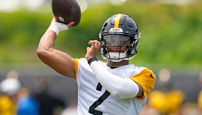 Justin Fields laughs off idea that he'll run kicks back for the Steelers: 'I'm not here to do that'