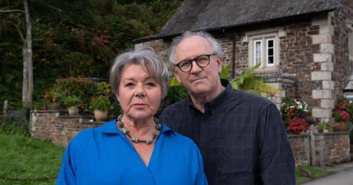 Beyond Paradise star pays tribute to Barbara Flynn ahead of final episode