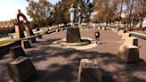 Columna: ¿Quién está robando las estatuas de Pancho Villa y otros héroes mexicanos de un parque de Los Ángeles?