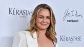 Alicia Silverstone confiesa que aún duerme con su hijo de 11 años y pone el foco sobre un dilema actual