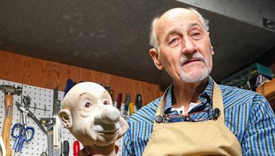 North Vancouver artist breathes life into ventriloquism