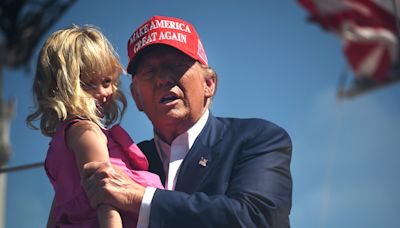 'Vote for grandpa': Trump introduces grandchildren at rally in Wilmington