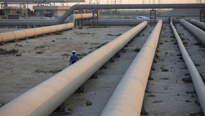 Oil Falls After OPEC+ Signals Plan to Return Barrels to Market