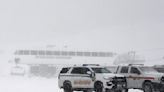 Avalanche buries 2, killing 1, at Lake Tahoe-area ski resort