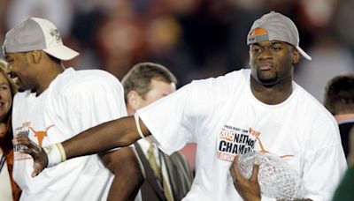 Reporter mistakes football coach for Vince Young in awkward interview at BMW Charity Pro-Am