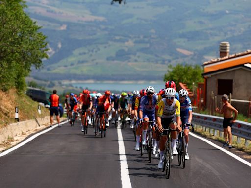 Giro de Italia 2024, en directo: etapa 12, Martinsicuro - Fano hoy en vivo