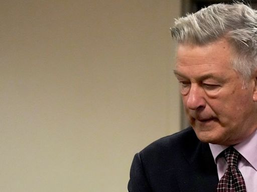 Alec Baldwin broke the ‘cardinal rules’ of gun safety in ‘Rust’ shooting, prosecutors say in opening of manslaughter trial