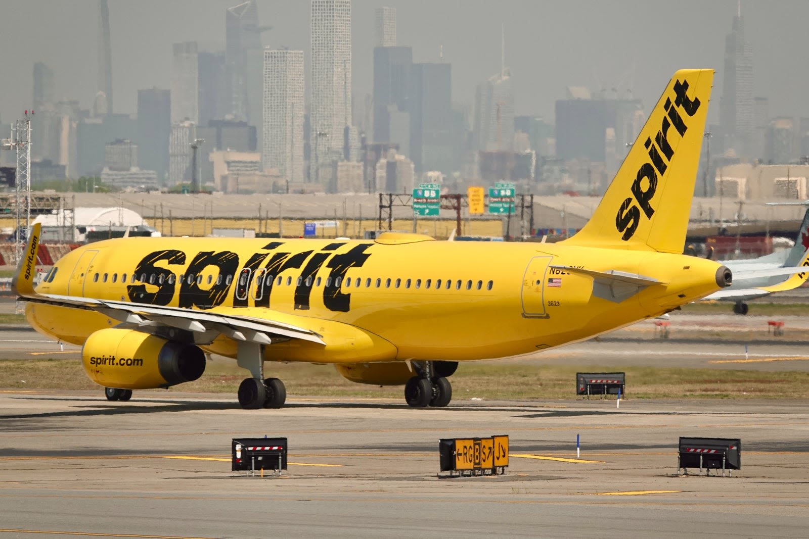 Spirit adds 5 new flights, cuts international service from Houston earlier than planned - The Points Guy