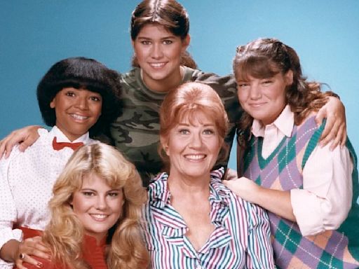 Mindy Cohn reveals 'greedy b****' in Facts of Life cast halted reboot