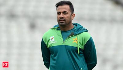 T20 World Cup: Pakistan sack selectors Wahab Riaz, Abdul Razzaq after disappointing campaign - The Economic Times
