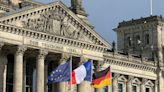 馬克宏國是訪問 德國聯邦議會升法國與歐盟國旗 (圖)