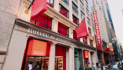 MOULIN ROUGE! THE MUSICAL Exhibit Comes to the Museum of Broadway