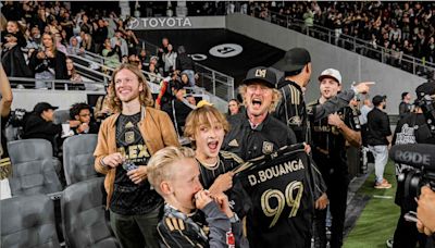 Owen Wilson and His Kids Make Rare Outing to Cheer on L.A. Soccer Team