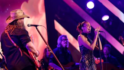 Dua Lipa Reveals How She Kept Chris Stapleton ACM Awards Performance a Secret: ‘Lots of Hoodies Were Involved’