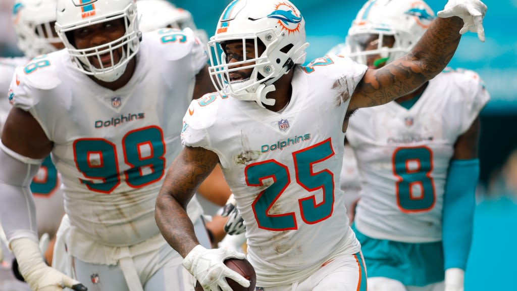 Every draft pick ever made by Dolphins GM Chris Grier, ranked