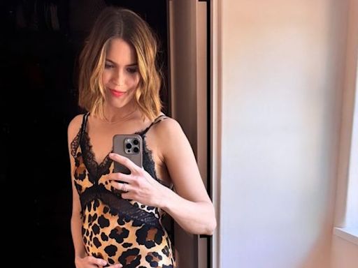 Mandy Moore debuts bonny baby bump after revealing she's pregnant with third child