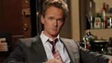 Neil Patrick Harris dice que muchos hombres hetero se le han lanzado por ser Barney en How I Met Your Mother