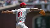 Phillies top Giants to avoid sweep