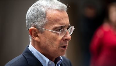 Las claves del juicio que enfrenta Álvaro Uribe por manipulación de testigos