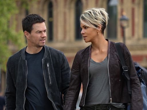 Mark Wahlberg says romance with Halle Berry in new film 'every guy's fantasy'