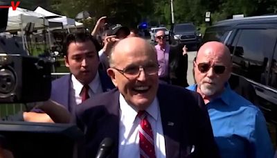 Rudy Giuliani’s Lawyers Say No Accountant Will Work for Him