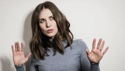 Alison Brie: “Cada proyecto que leo lo comparo con Mad Men, Community y GLOW” - La Tercera