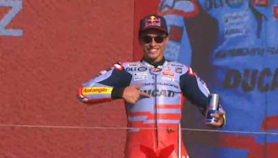 Bagnaia se lleva la Race of Champions de Ducati en la que Marc Márquez se convierte en protagonista