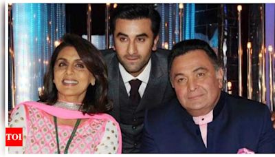 Ranbir Kapoor reveals he spent his childhood on the staircase hearing Rishi Kapoor and Neetu Kapoor fight: 'I was always scared...' | - Times of India