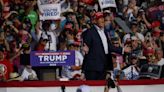 Após atentado, campanha confirma participação de Trump em convenção republicana | Mundo e Ciência | O Dia