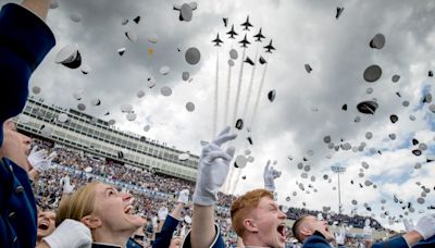 When will the Thunderbirds be flying overhead this week?