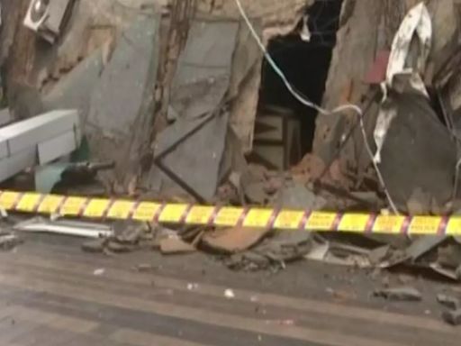 Delhi: Fatehpur Beri Residents Evacuated After Decade-Old Pillar of Building Collapses