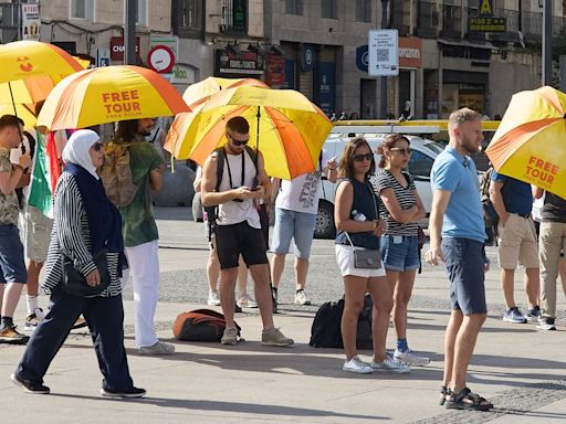 Spain in urgent 'risk to life' warning as hottest day for 74 years predicted