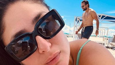 Shirtless Saif Ali Khan Photobombs Kareena Kapoor's Sun-Kissed Selfies From London; See Viral Photos - News18