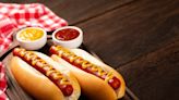 Las mejores ofertas para el Día Nacional del Hot Dog - El Diario NY