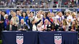 USWNT formally signs equal pay agreement with U.S. Soccer